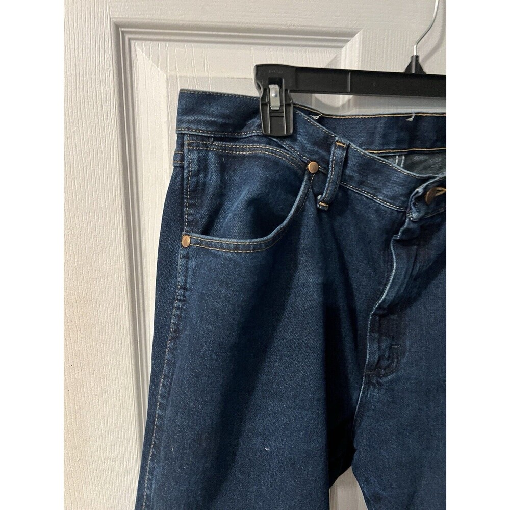 Wrangler Jeans Mens Sz 34x32 Regular Fit Denim Cowboy Cotton Blue western casual - Picture 3 of 10